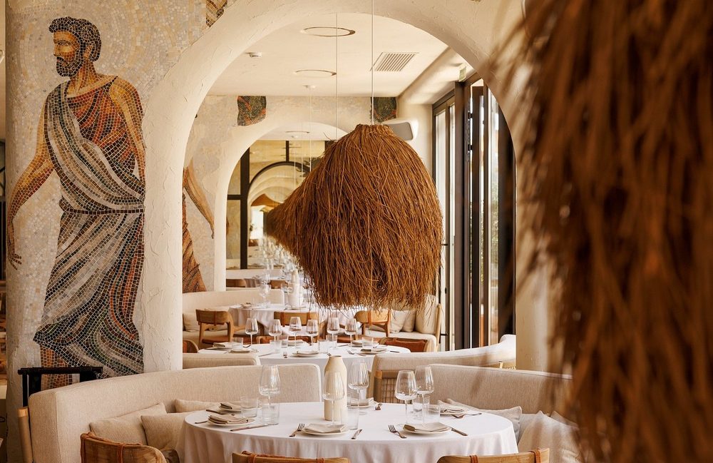 EVA Beach Club, Estepona
